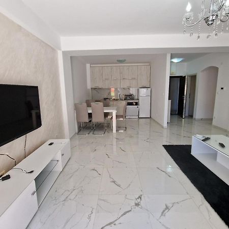 Ata Apartmani. Petrovac Zewnętrze zdjęcie