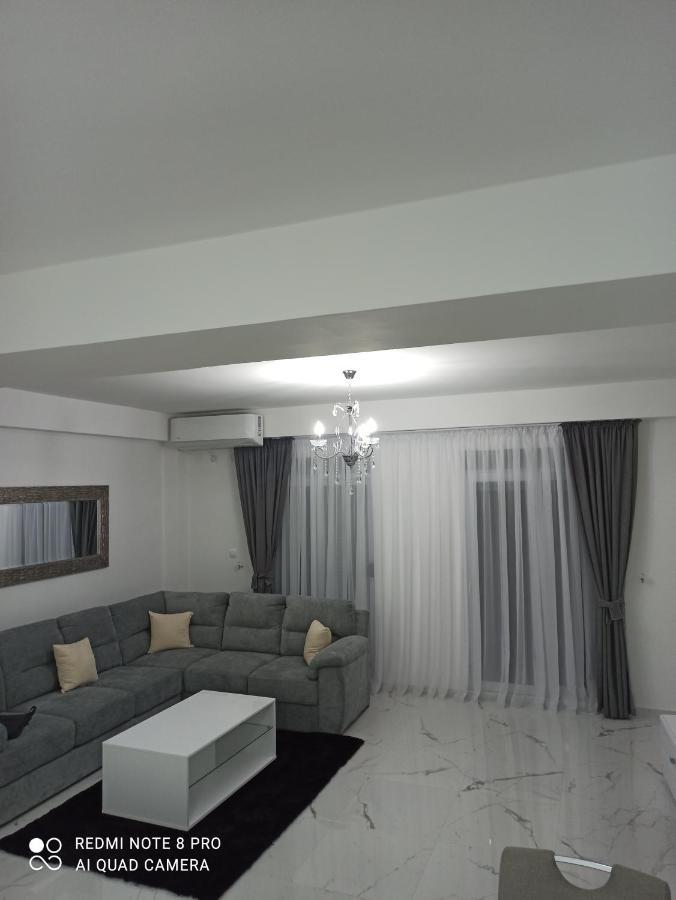 Ata Apartmani. Petrovac Zewnętrze zdjęcie