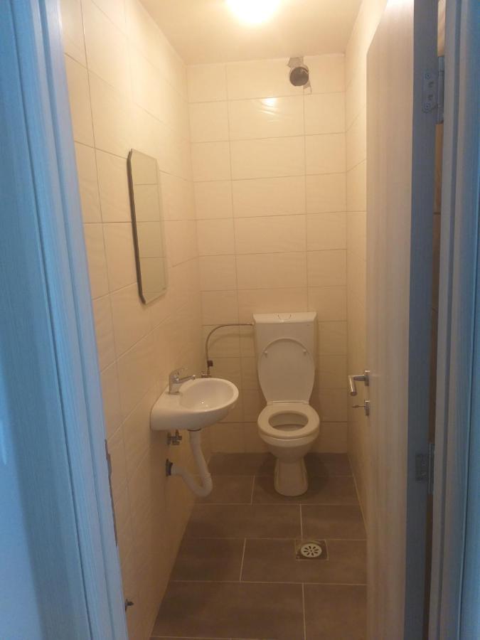 Ata Apartmani. Petrovac Zewnętrze zdjęcie